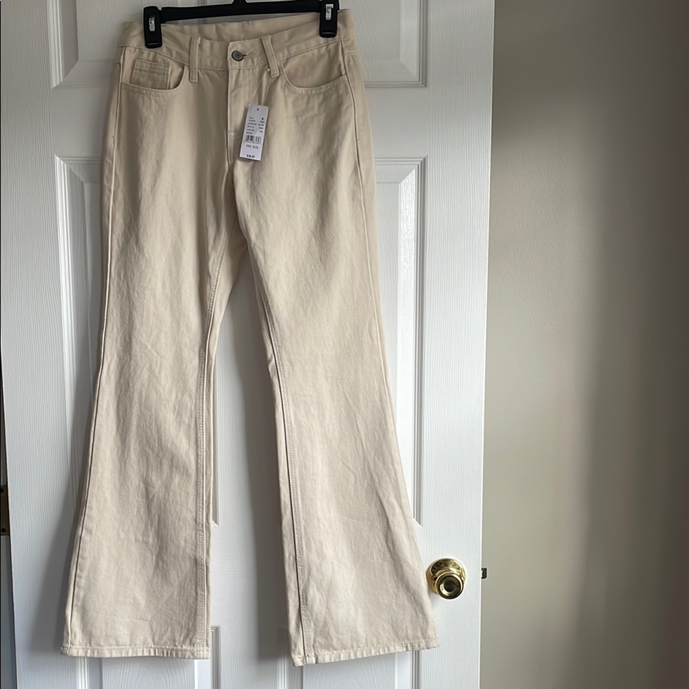 John Galt/Brandy Melville Winter White Flared Jeans - Picture 2 of 9